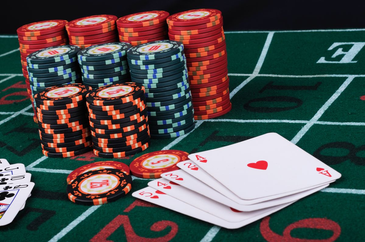 J10 Game کھلاڑیوں کے لیے لائیو کیسینو سیکشن