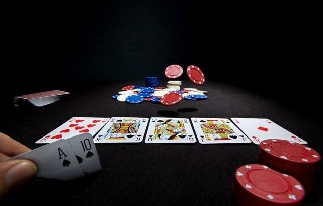 J10 Game کیسینو میں ایک آن لائن گیم کا انتخاب کریں۔